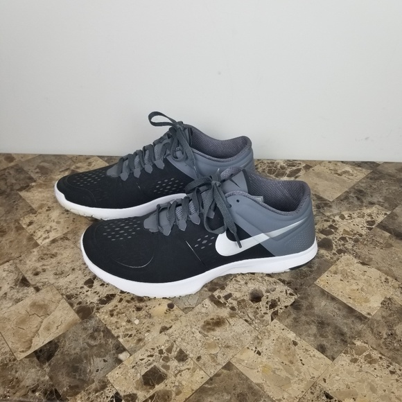 Nike Other - Nike Men Fitsole Sneakers